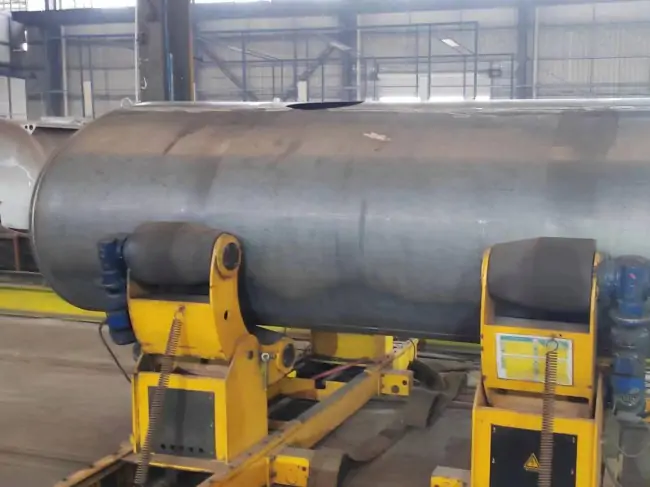 HOWO-fuel-tank-truck-body