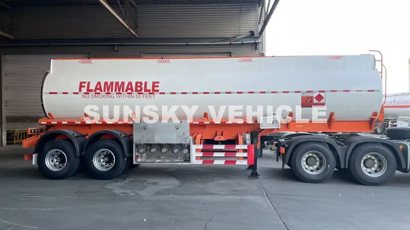 Fuel-Tank-Trailer
